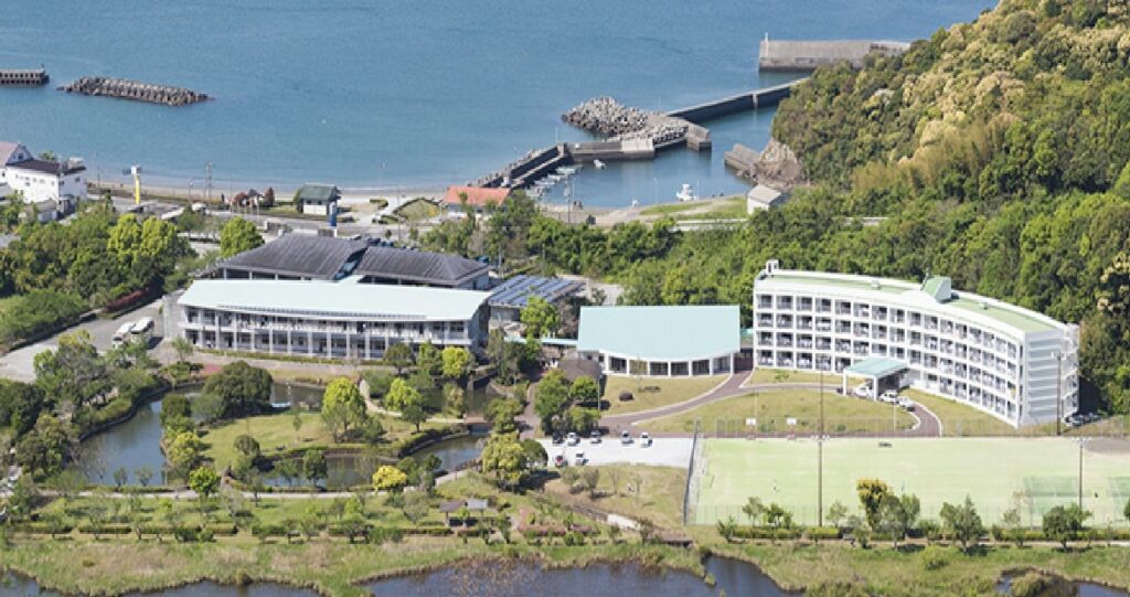 일본 중고등학교 메이토구 기주쿠 학교